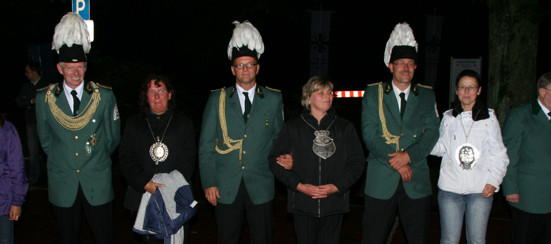 Königin Ulrike Kutsch mit Prinzregent Reiner Kutsch und die Minister Königin Ulrike Kutsch mit Prinzregent Reiner Kutsch und die Minister